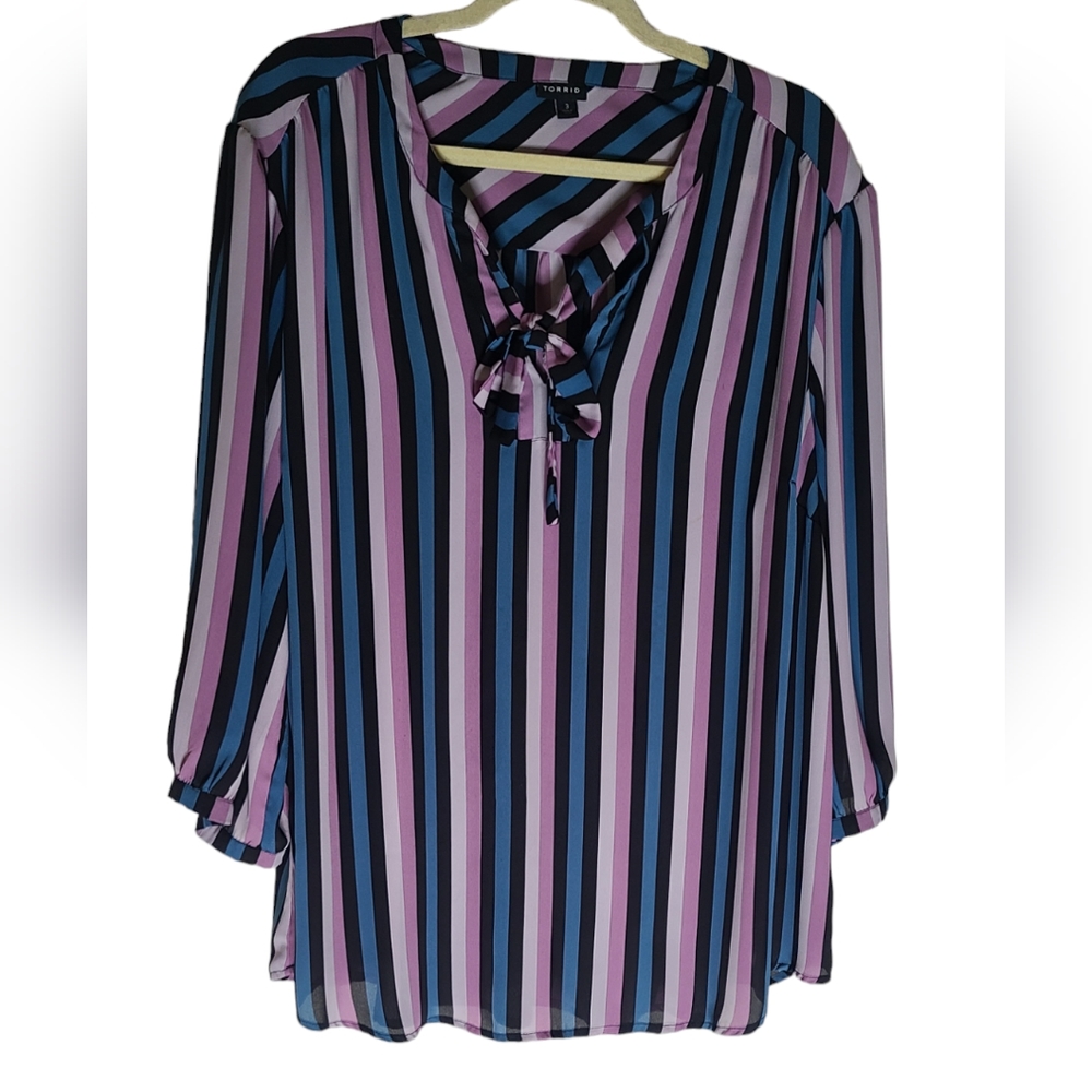 Torrid Georgette bow tie striped Blouse Size 3x multi color